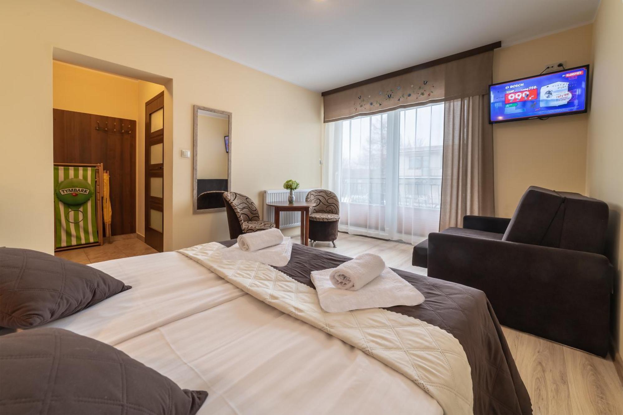 Dom Jastrzebia Z Basenem I Jacuzzi Apartment Jastrzebia Gora Ngoại thất bức ảnh