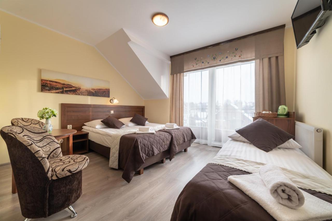 Dom Jastrzebia Z Basenem I Jacuzzi Apartment Jastrzebia Gora Ngoại thất bức ảnh